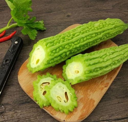 娱乐搬料吃瓜